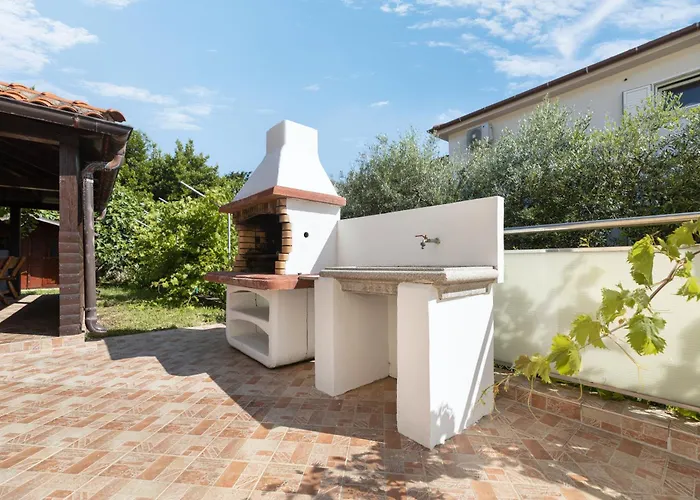 Giardinn Apartment Baska (Krk)